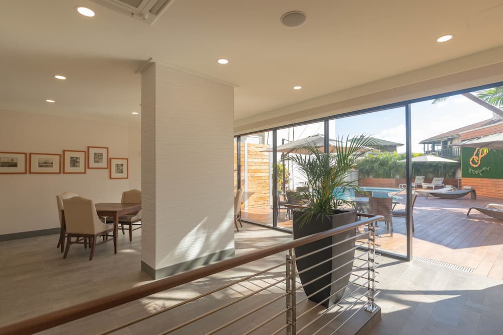 ポリネシアン レジデンス ワイキキビーチ 写真