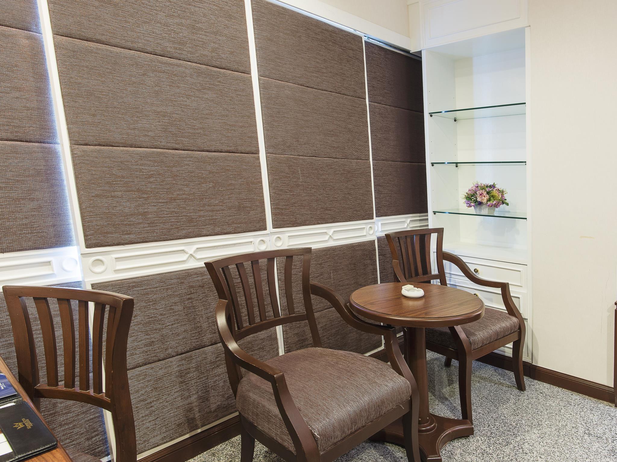 マジェスティック スイーツ ホテル 写真