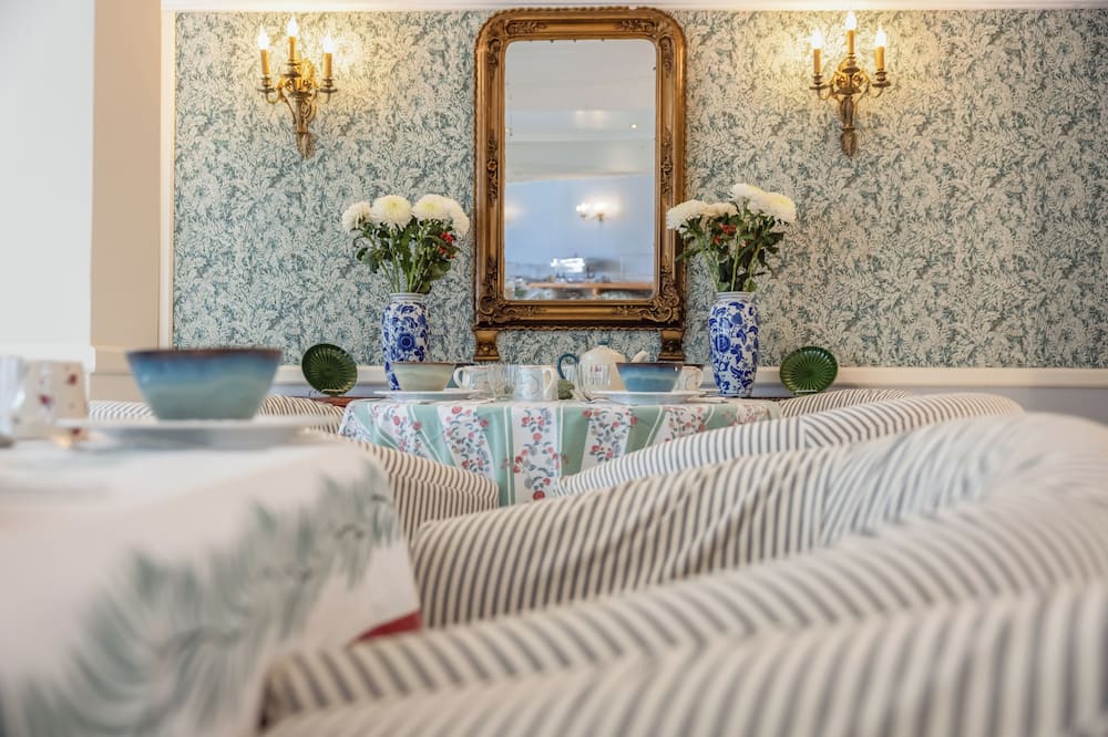 Dorion Hotel 写真