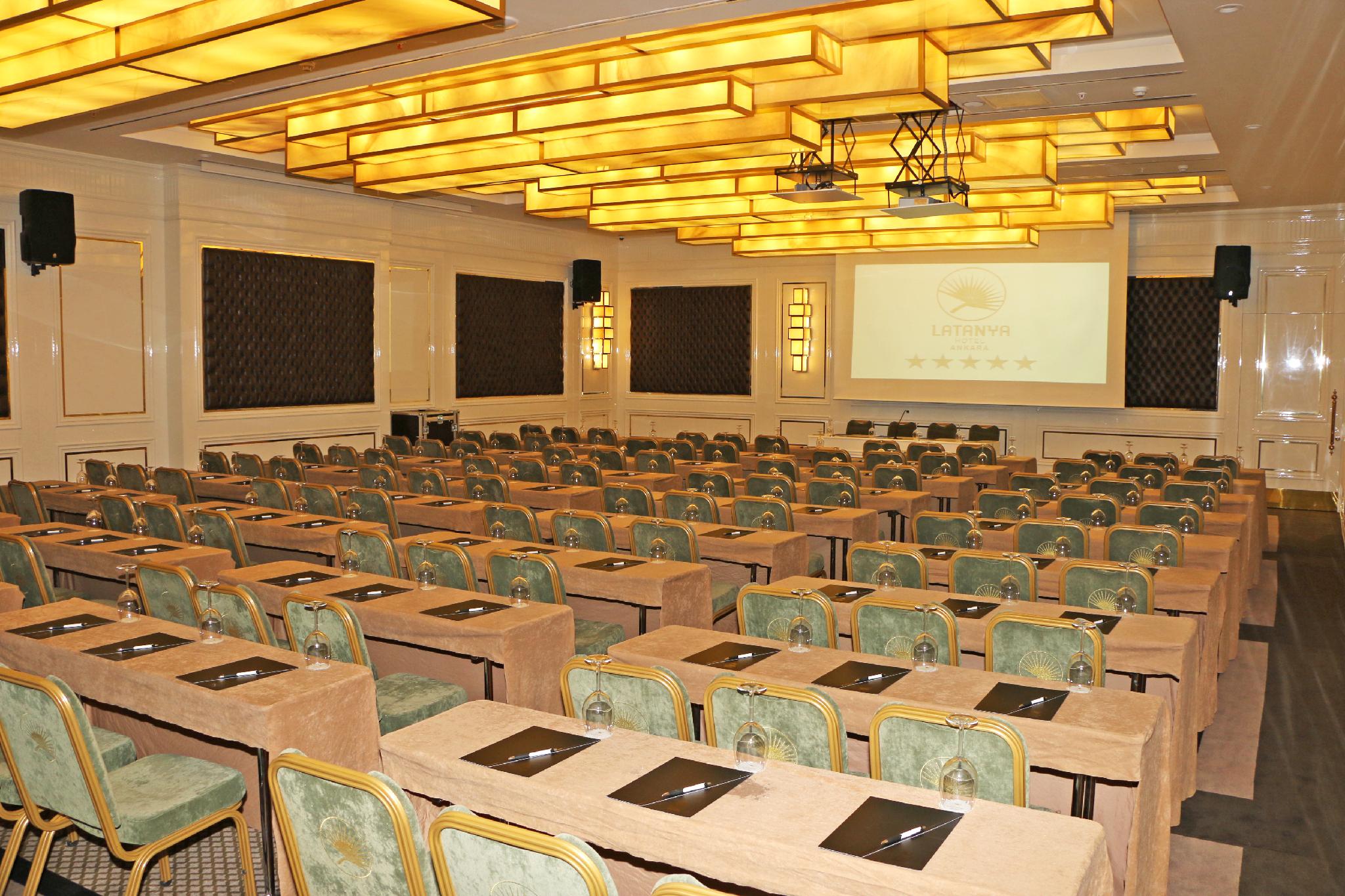 ラタニャ ホテル アンカラ 写真