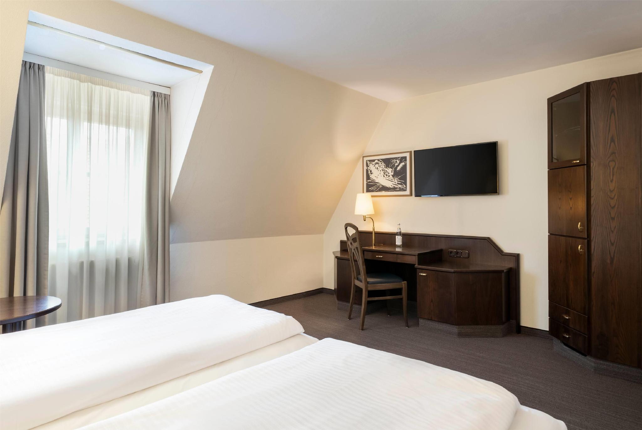 elaya hotel noerdlingen, Trademark by Wyndham 写真