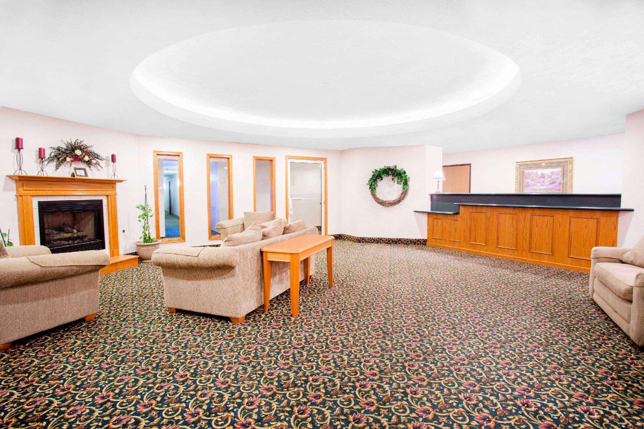 バーガンディ イン & スイーツ バイ OYO エル パソ 写真