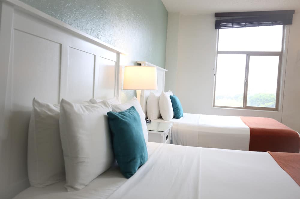 ホテル カーメル 写真