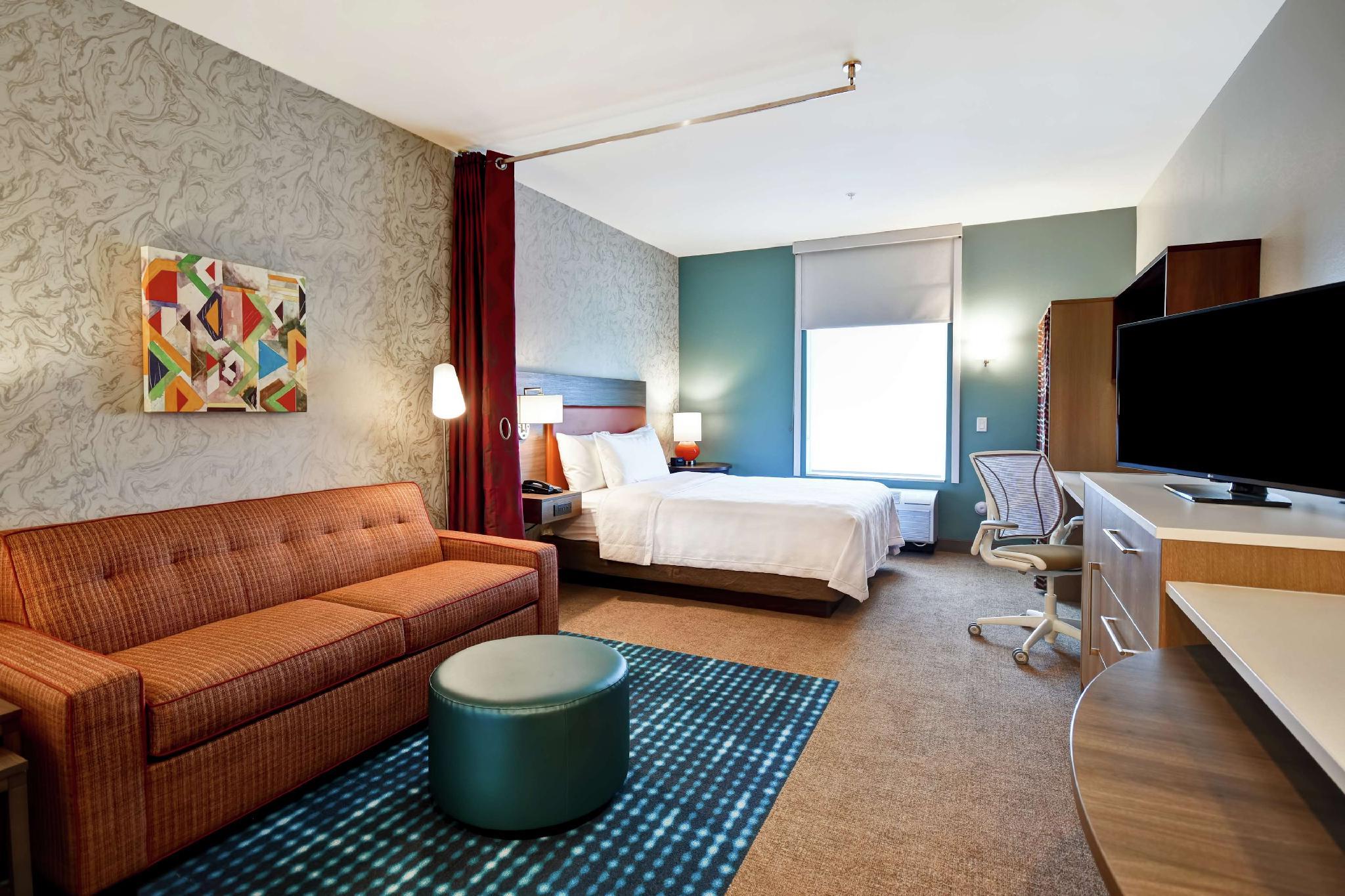 ホームツー スイーツ バイ ヒルトン ギルバート 写真