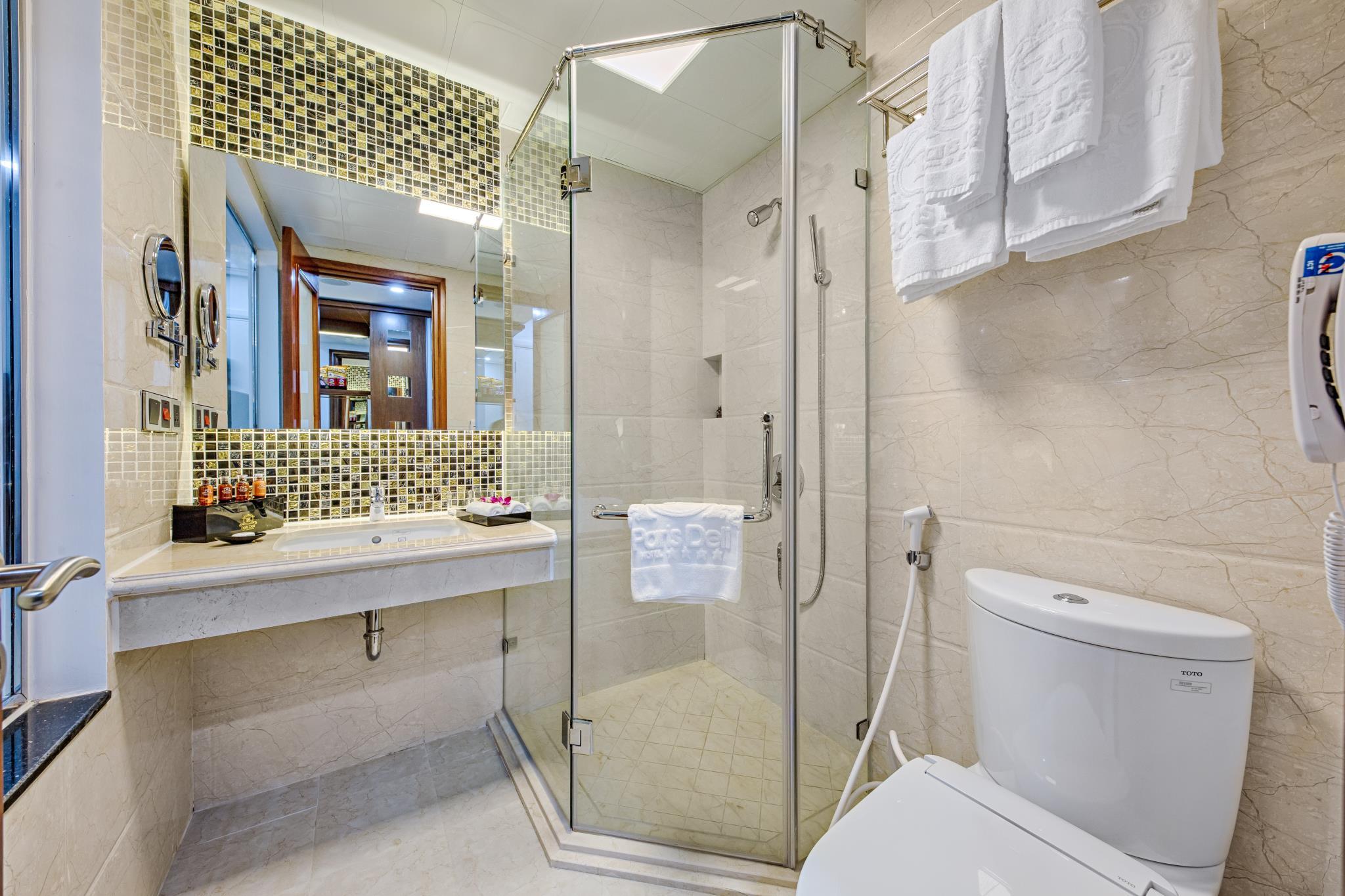 パリ デリ ダナン ビーチ ホテル 写真