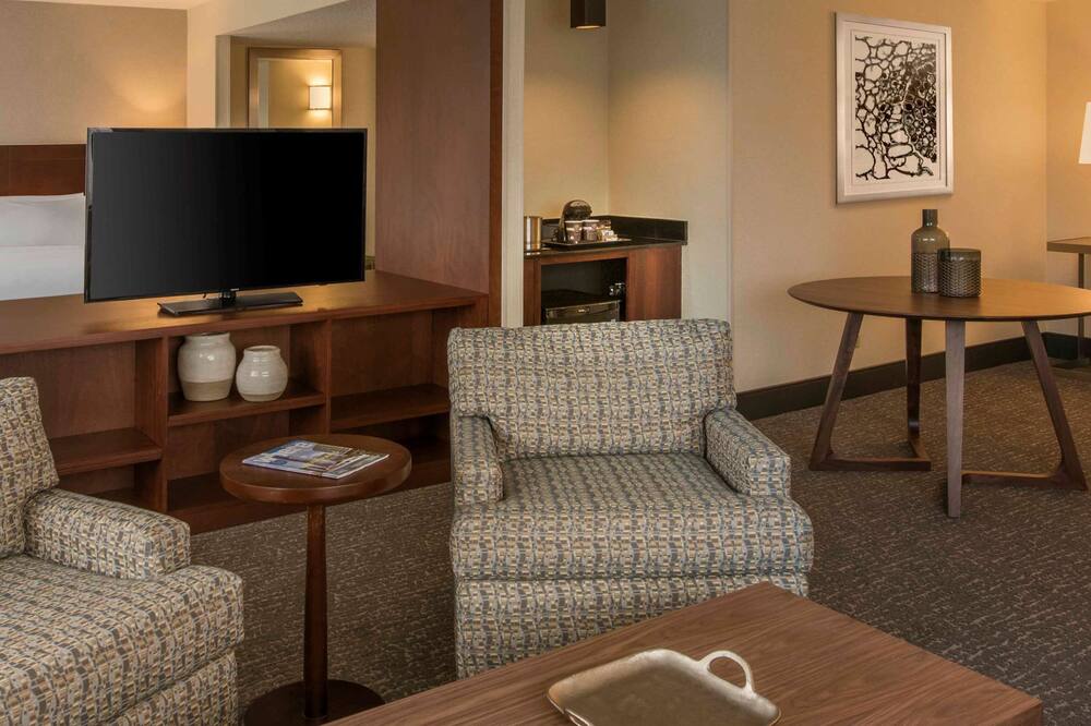 ダブルツリー バイ ヒルトン シカゴ シャンバーグ 写真