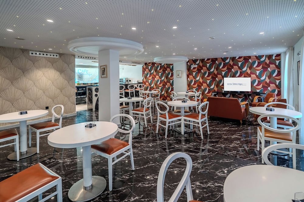 La Boutique Puerta Osario 写真