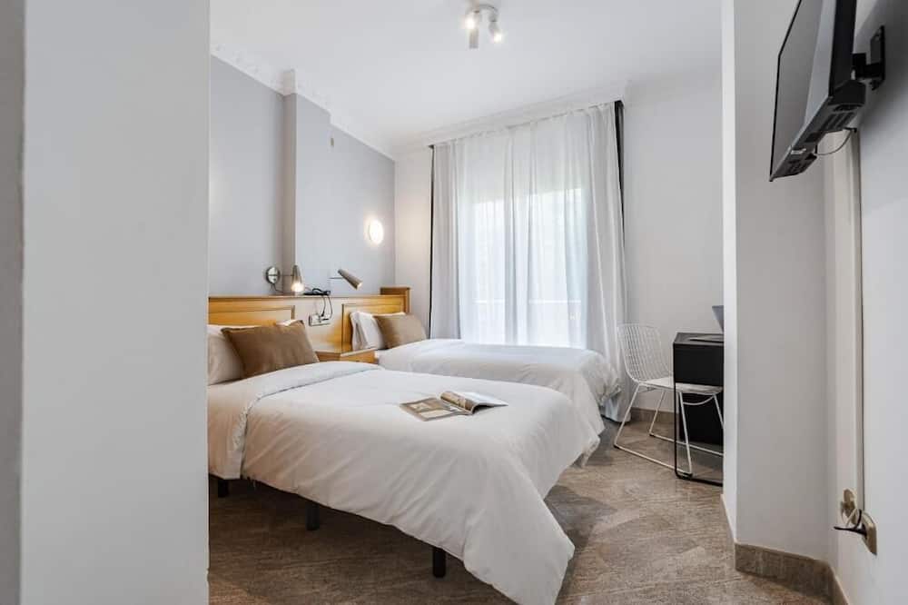 ホテル アグール 写真