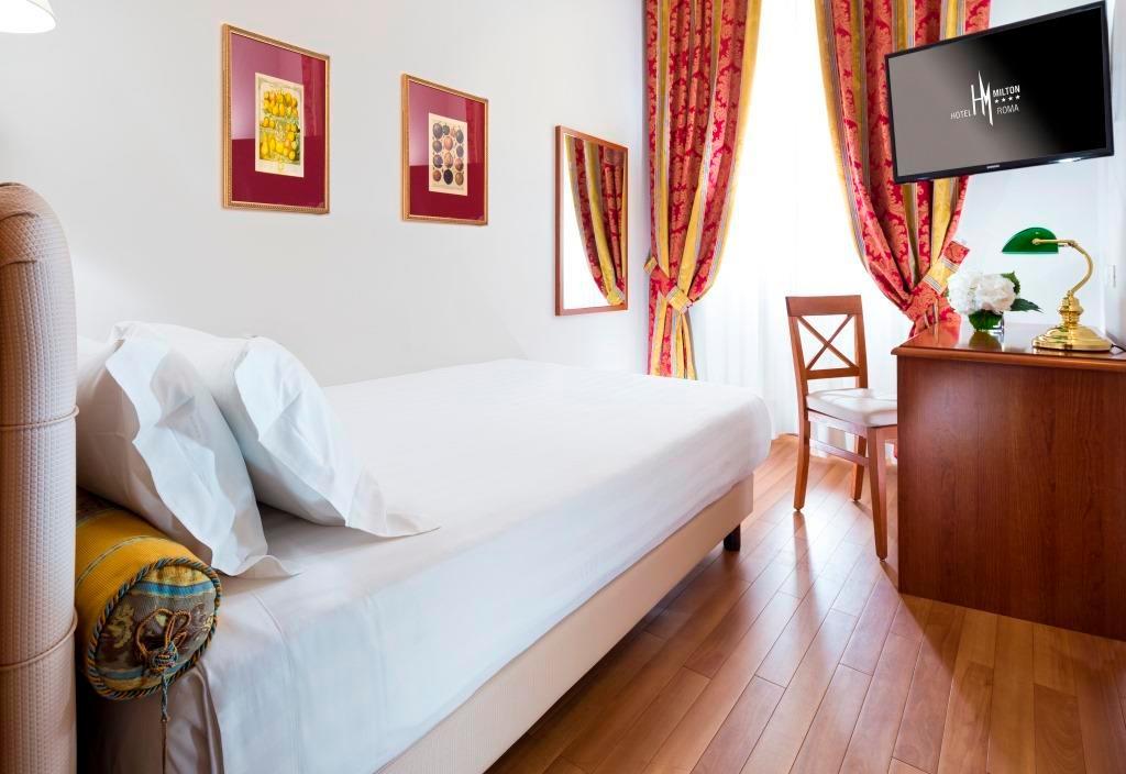 ホテル ミルトン ローマ 写真