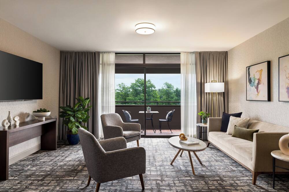 Crowne Plaza Edison By IHG 写真