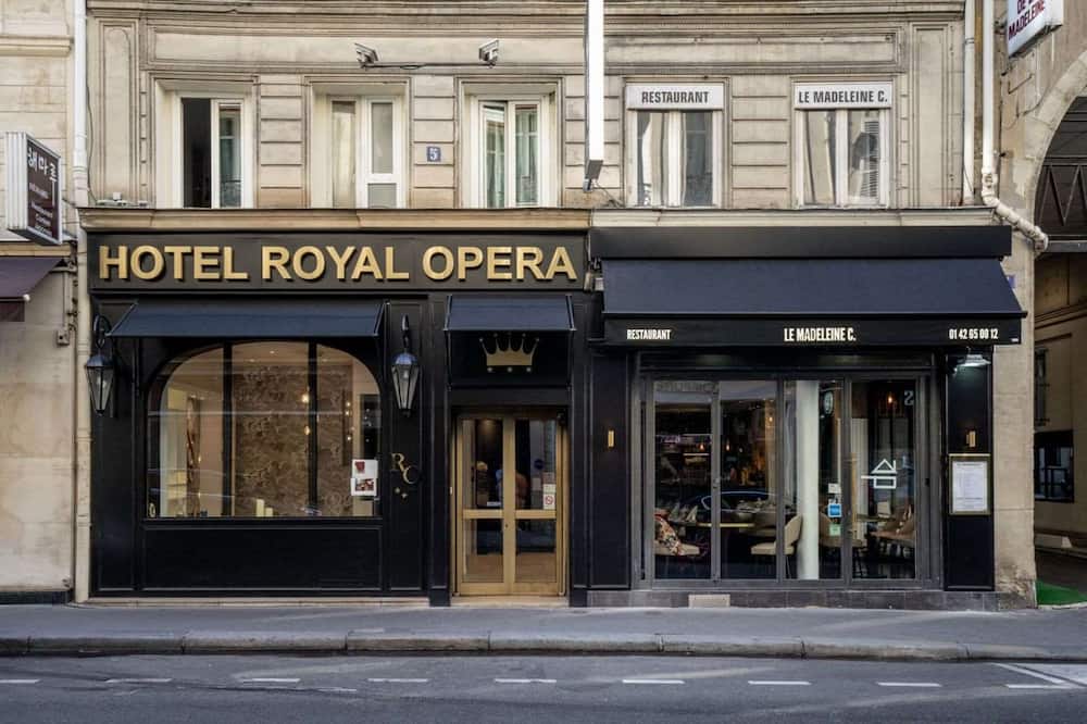 ホテル ロイヤル オペラ 写真