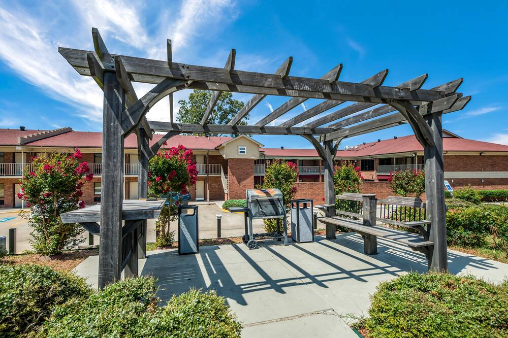 クオリティ イン ジャクソンビル ニア リトル ロック エア フォース ベース 写真