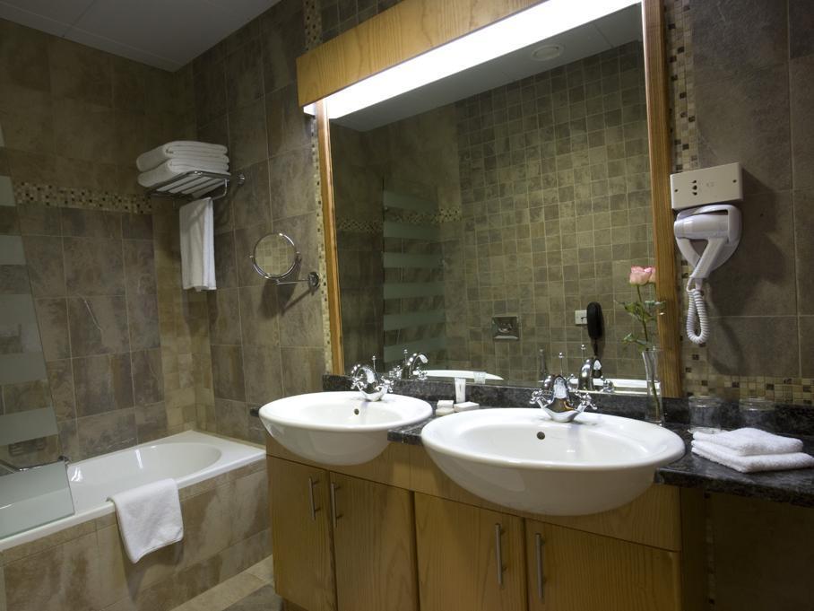 アル クーリー ホテル アパートメンツ アル バーシャ 写真