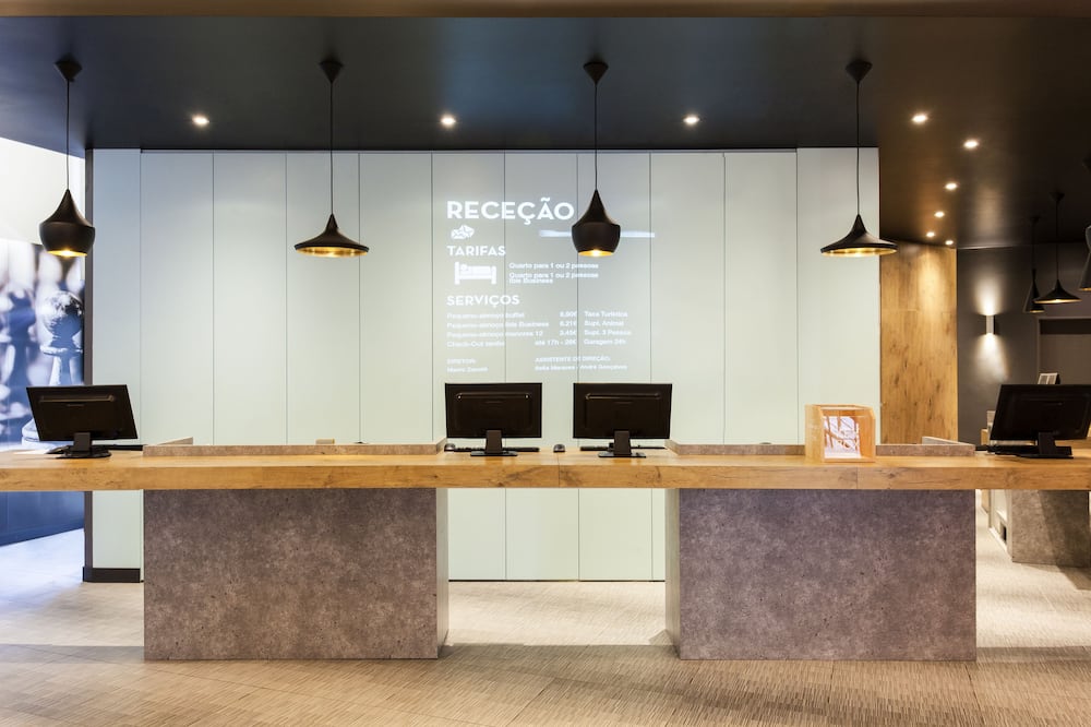 イビス リスボア ジョゼ マリョーア 写真