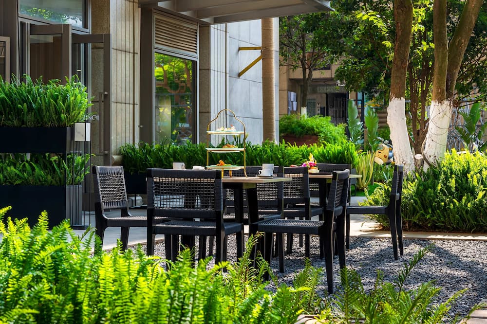 ハワード ジョンソン トロピカル ガーデン プラザ 昆明 写真