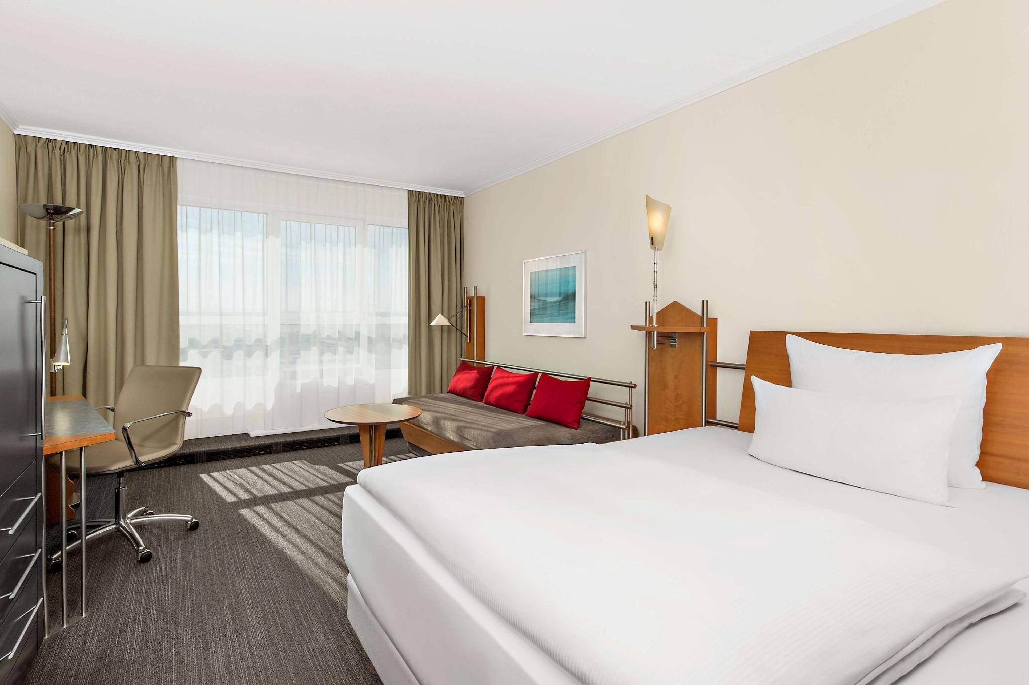 NH マンハイム フィアーンハイム 写真