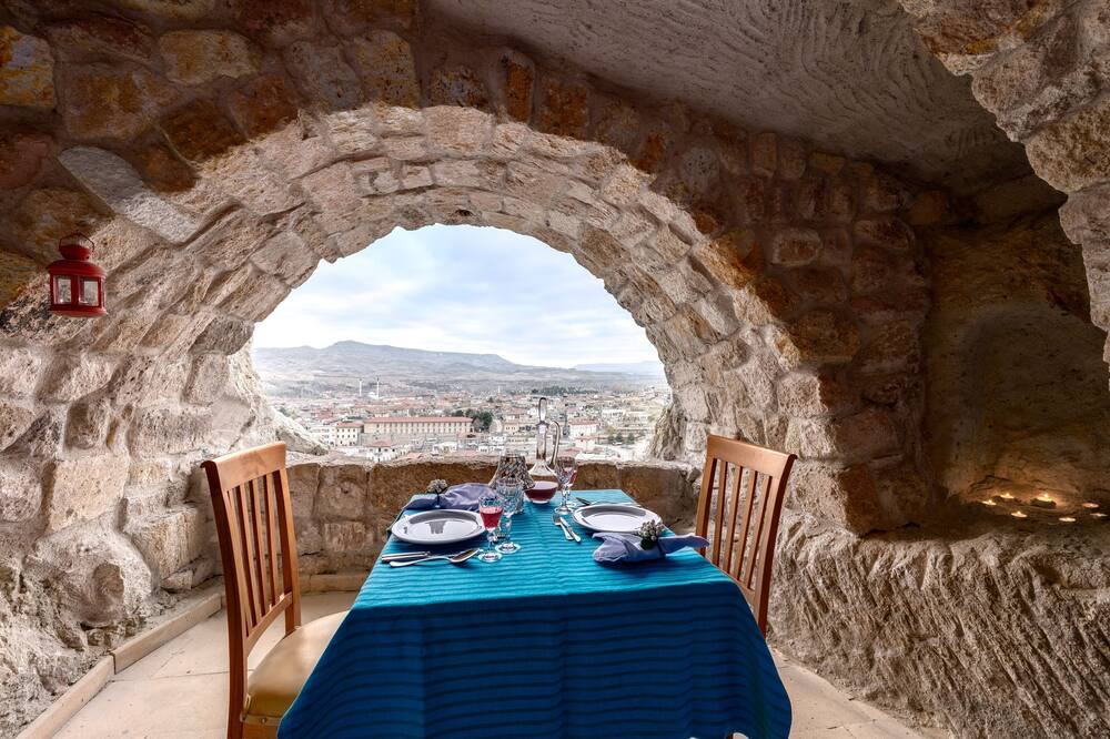 ホテル テメニ エヴィ 写真