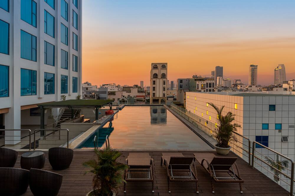 ロイヤル ロータス ホテル ダナン 写真