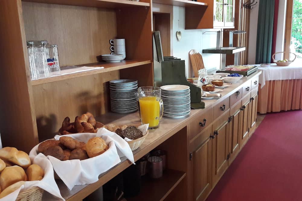 アパート トゥクセタール 写真