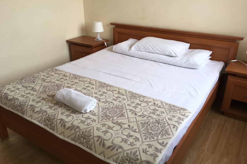 ホテル フェリヘジ 写真