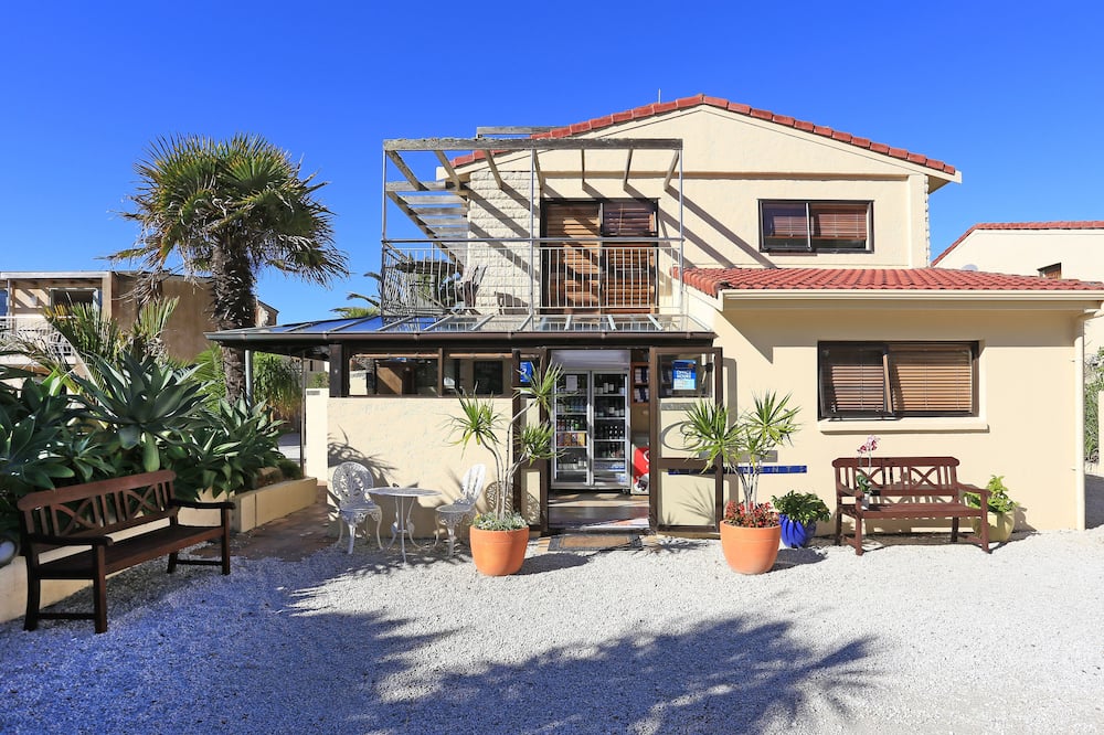 オネタンギ ビーチ アパートメンツ 写真