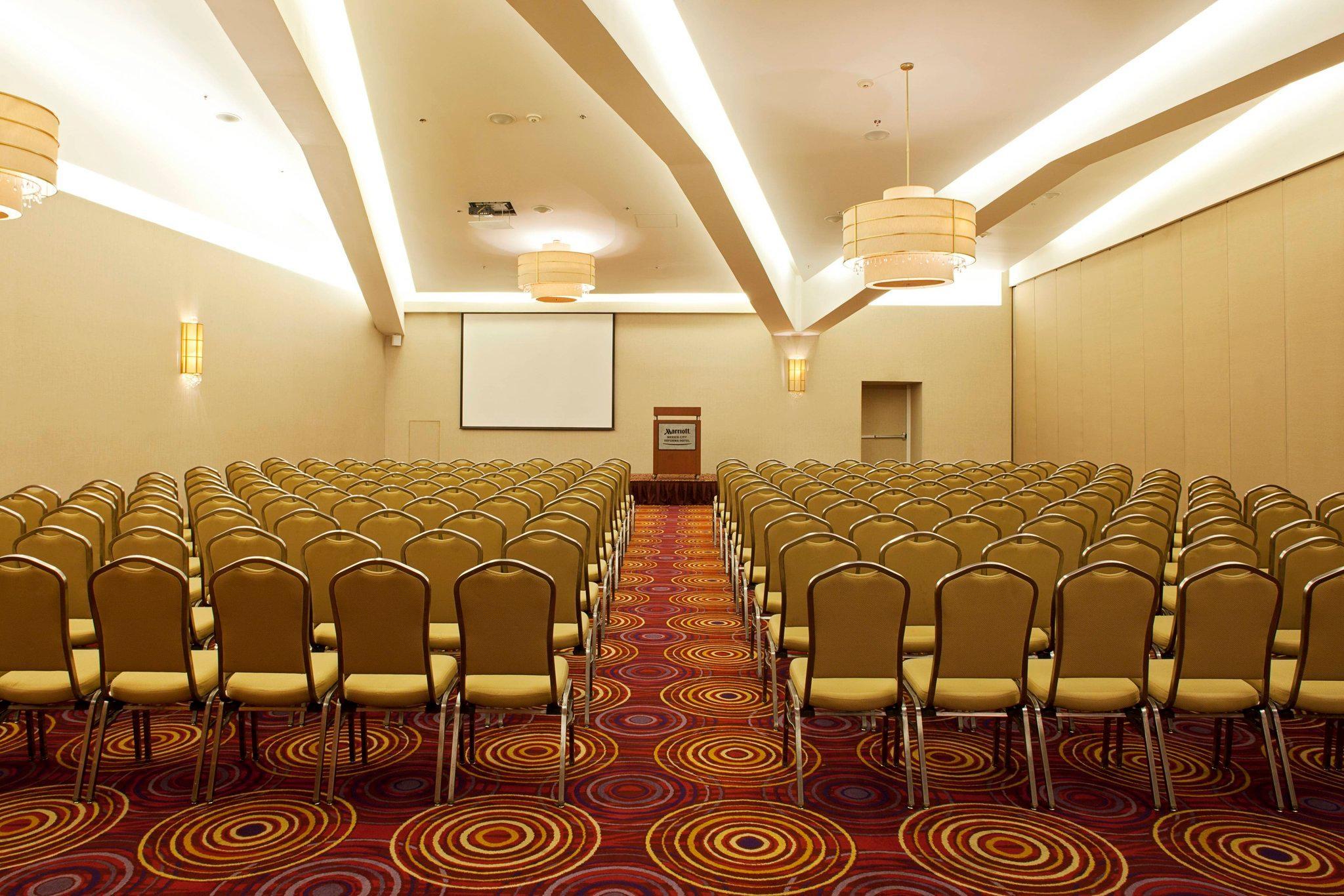 メキシコ シティ マリオット レフォルマ ホテル 写真