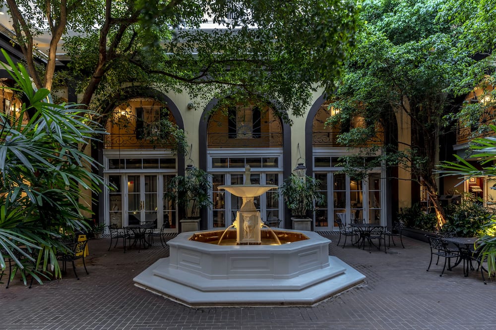 ホテル マザラン 写真