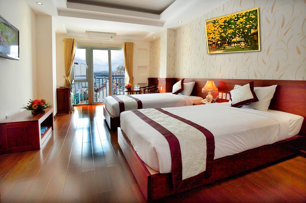 ゴールデン ニャチャン ホテル 写真