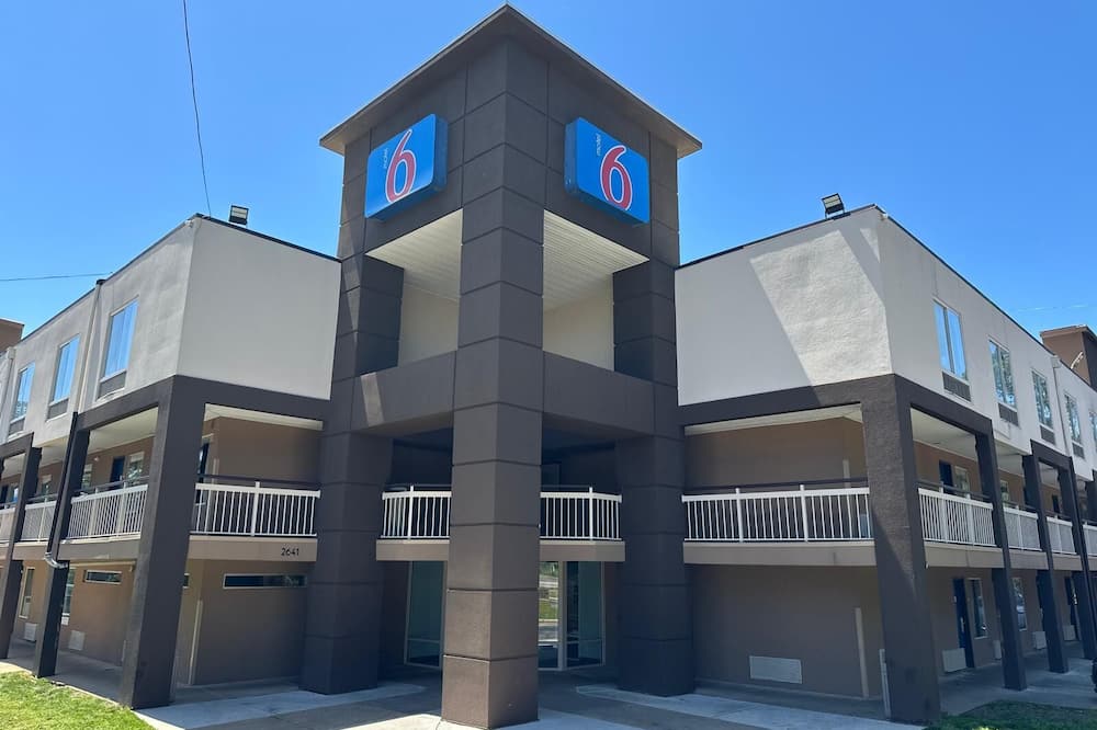 モーテル 6 ローリー、ノース カロライナ - ノース 写真