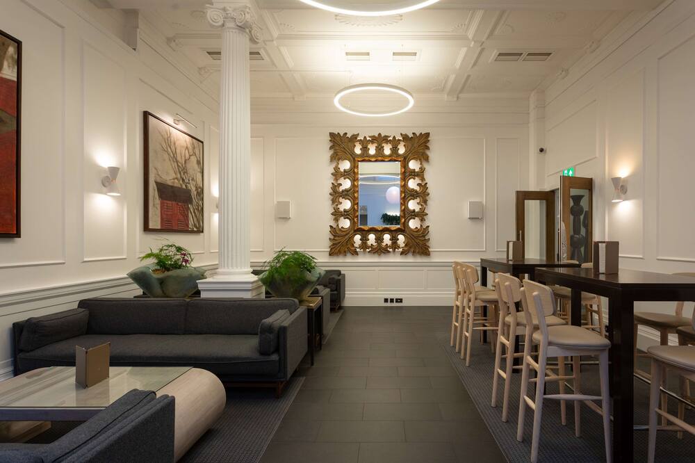 ラディソン ブル ホテル ロンドン ユーストン スクエア  旧：グラフトン 写真