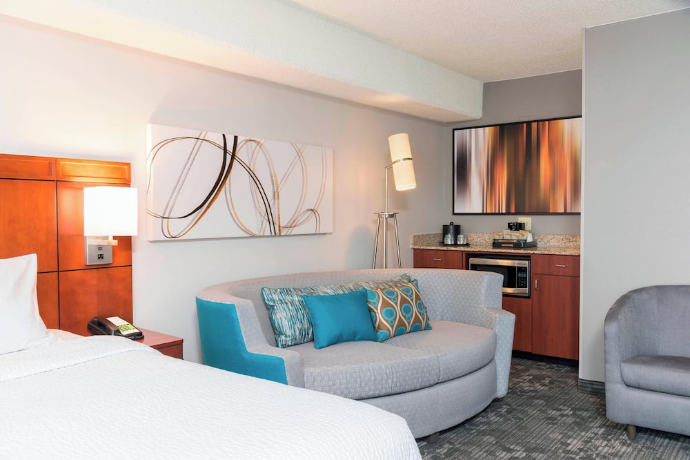 Courtyard by Marriott Louisville Downtown 写真