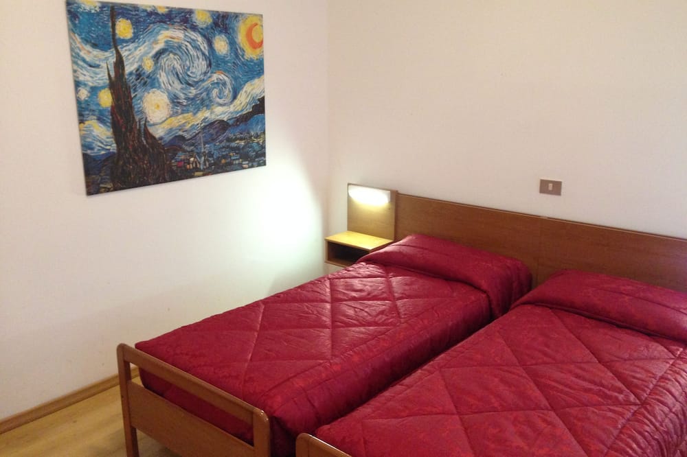 ホテル カプレーラ 写真