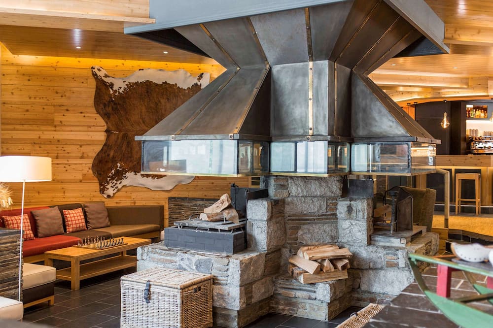 オテル メルキュール ドゥ サンラリー 写真