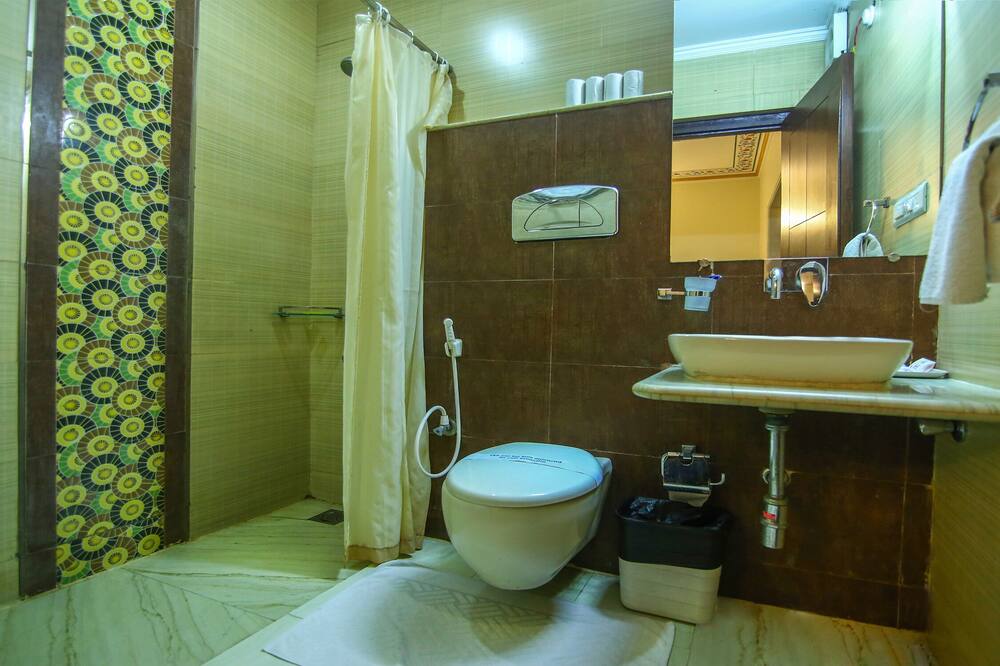 ナハルガ ハヴェリ 写真