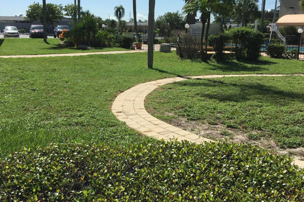 ロードウェイ イン サン シティ センター 写真