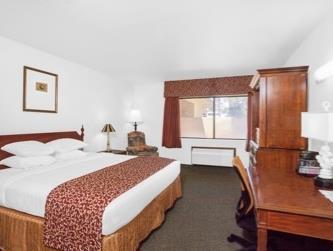 Ramada by Wyndham Barstow 写真