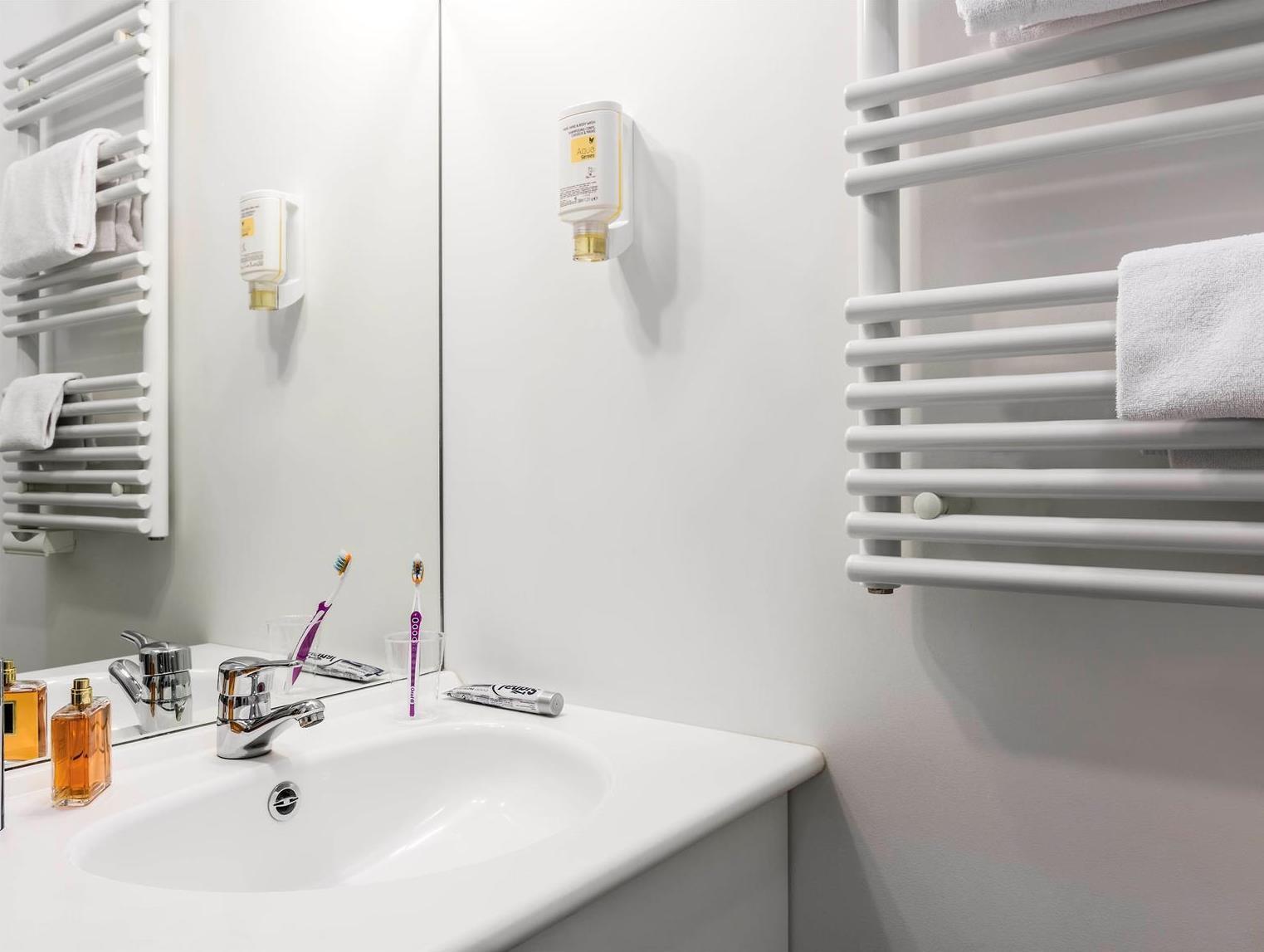 アパート ホテル アダージョ アクセス キャリエール ス ポワシー 写真