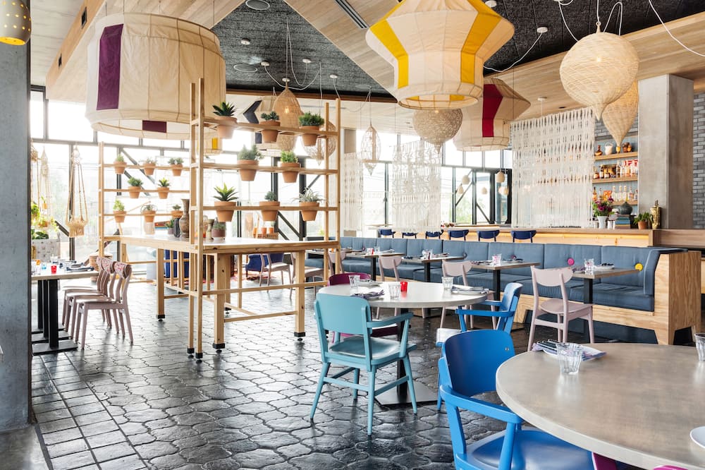 アライブ オースティン 写真