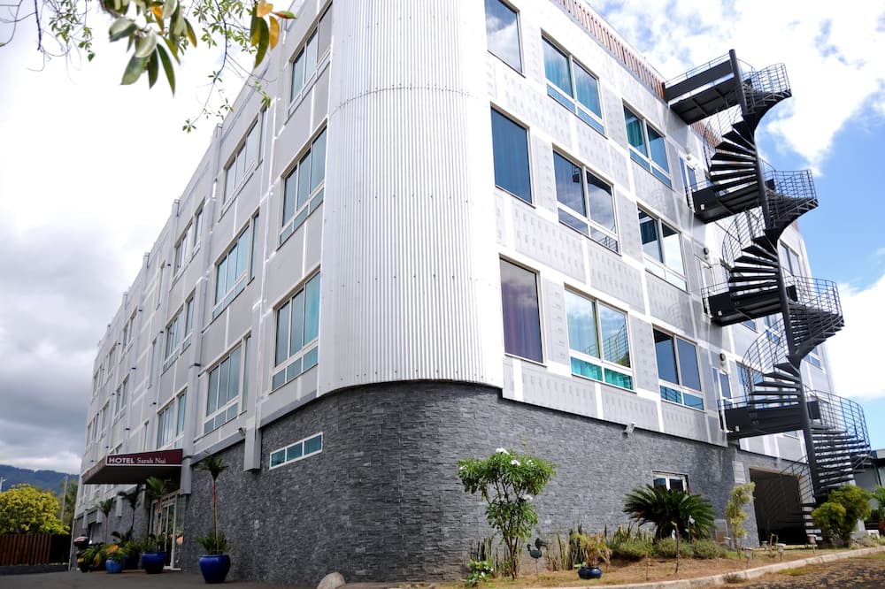 ホテル サラ ヌイ 写真