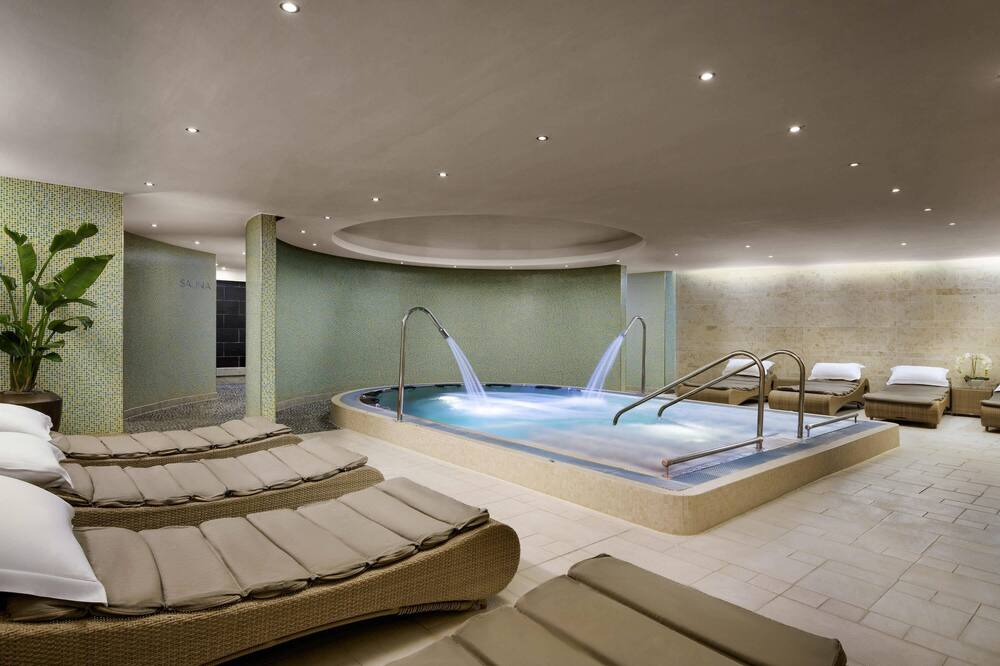 ソフィテル ロンドン ヒースロー ホテル 写真