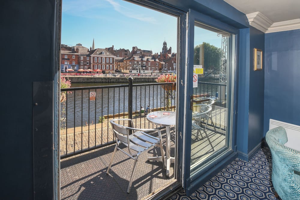 ザ クイーンズ ホテル & ヴィクトリア クロイスターズ 写真