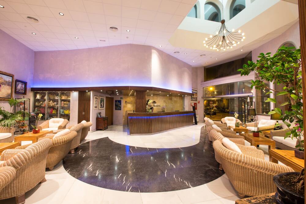Hotel Alba Seleqtta 写真