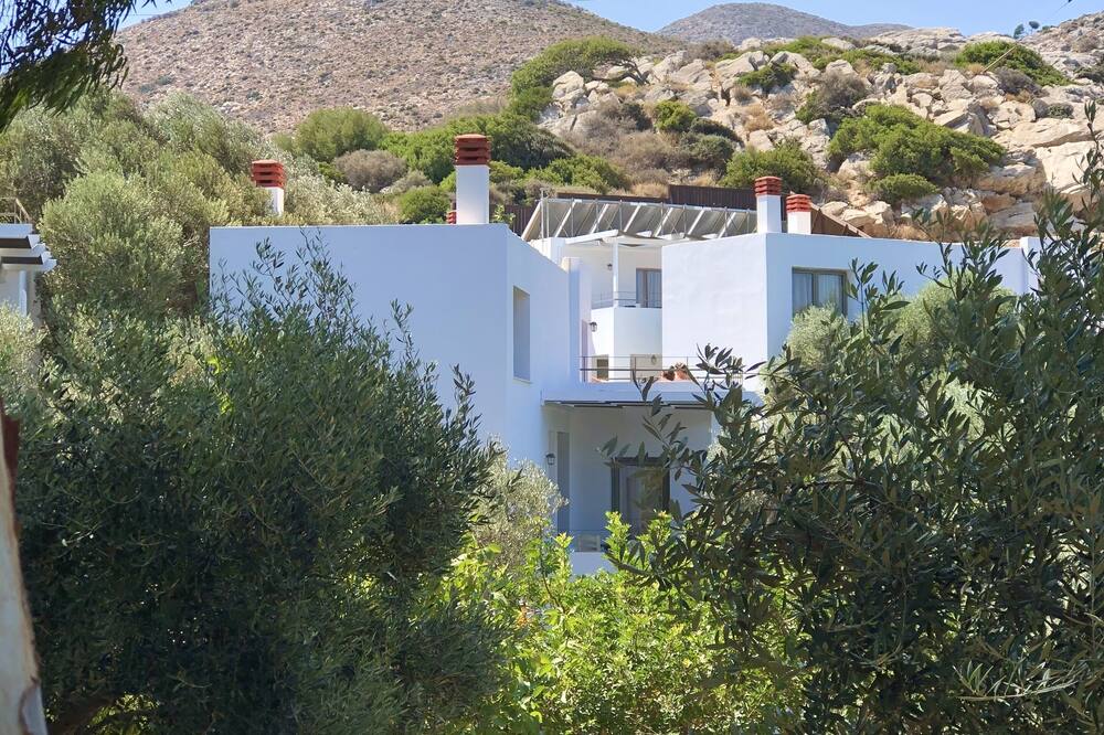 アクラダ モーツアナキス レジデンス 写真