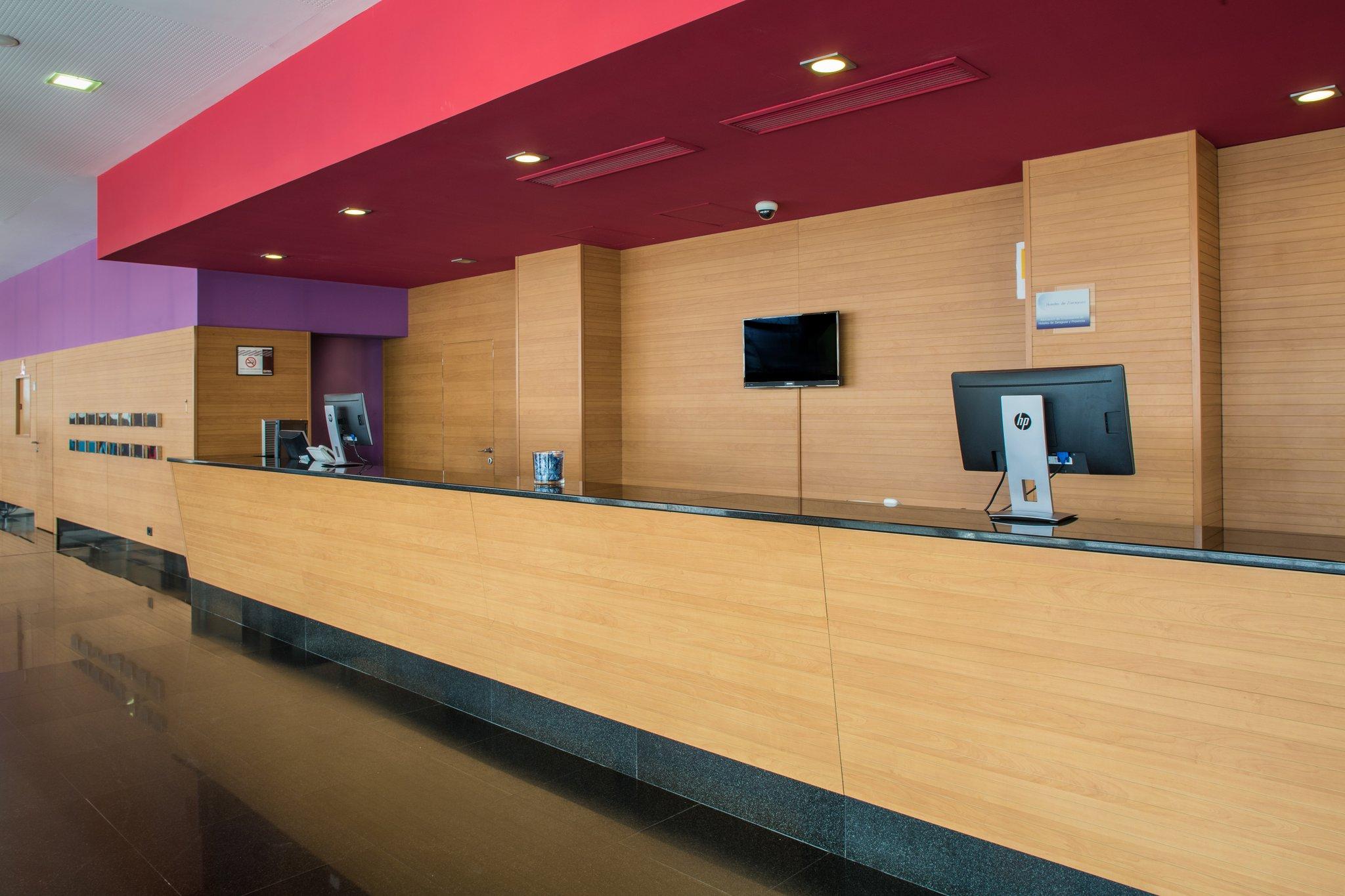 ホテル ユーロスターズ レイ フェルナンド II 写真