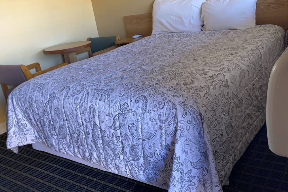 マウントホイットニー モーテル 写真