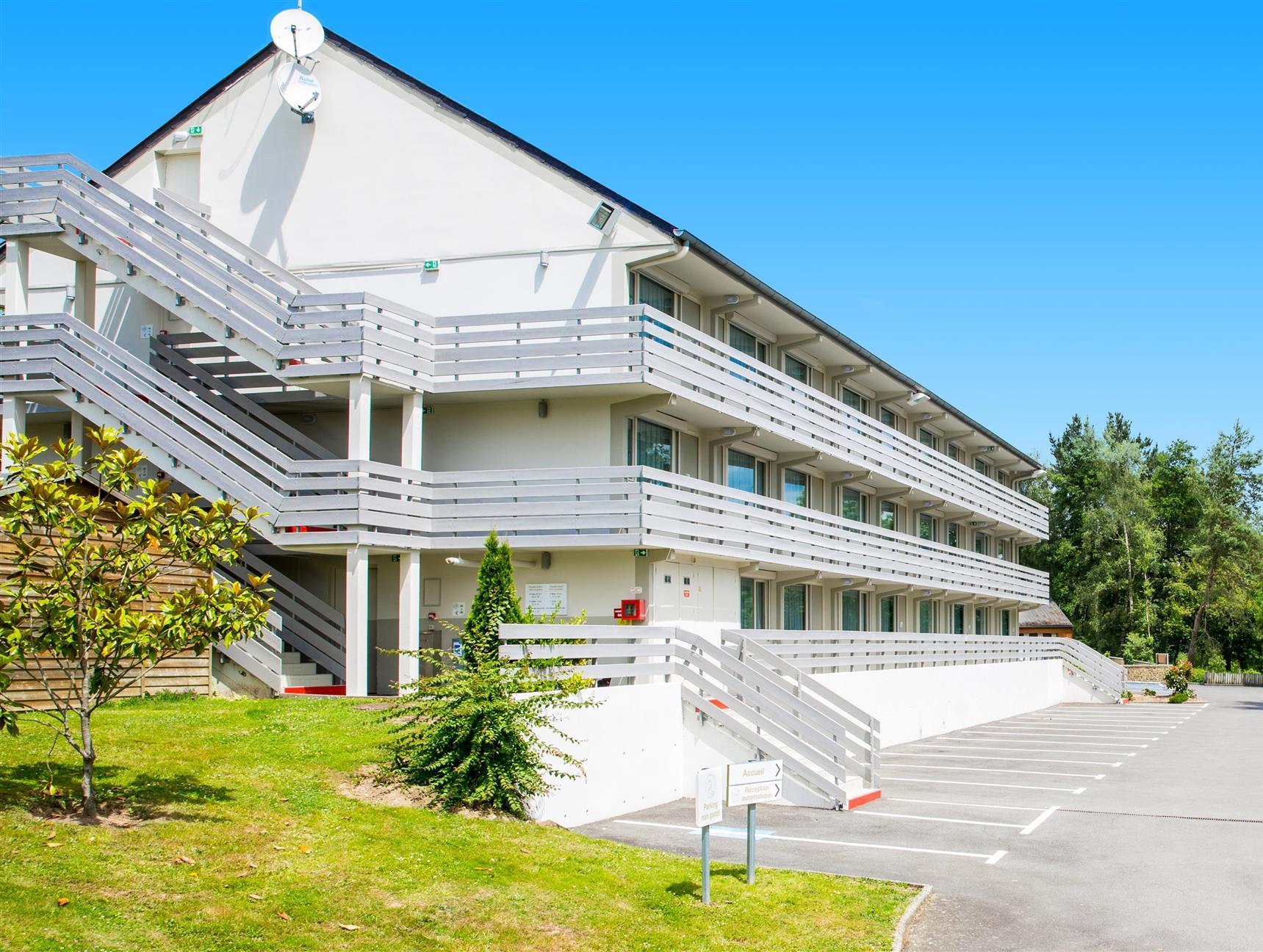 Campanile Fougeres Hotel 写真