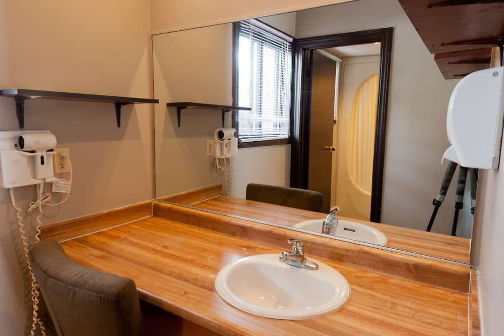 バンフ インターナショナル ホステル 写真