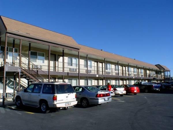 デュード & ラウンドアップ 写真