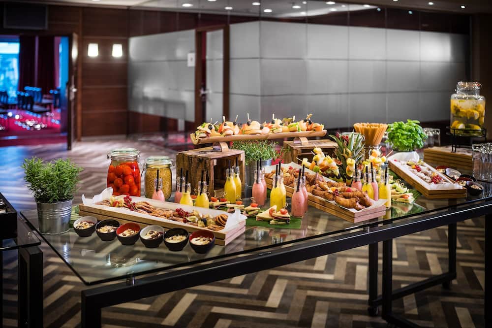 シェラトン デュッセルドルフ エアポート ホテル 写真