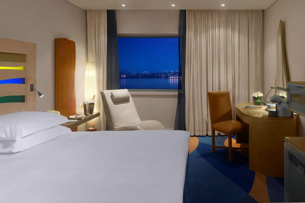 ラディソン ブル ホテル リバープール 写真